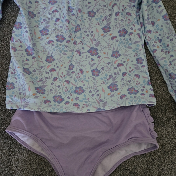 Ruffel Butt's Size 10 girls Rash Guard 2 piece bathing suite - Picture 8 of 11